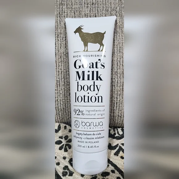 Barwa Goat's Milk Body Lotion -250 Ml. MADE IN POLAND - Picture 1 of 3